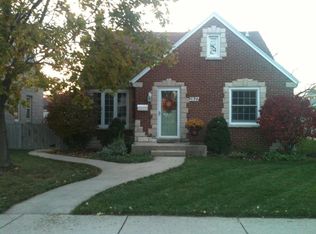 2827 N 75th St, Milwaukee, WI 53210