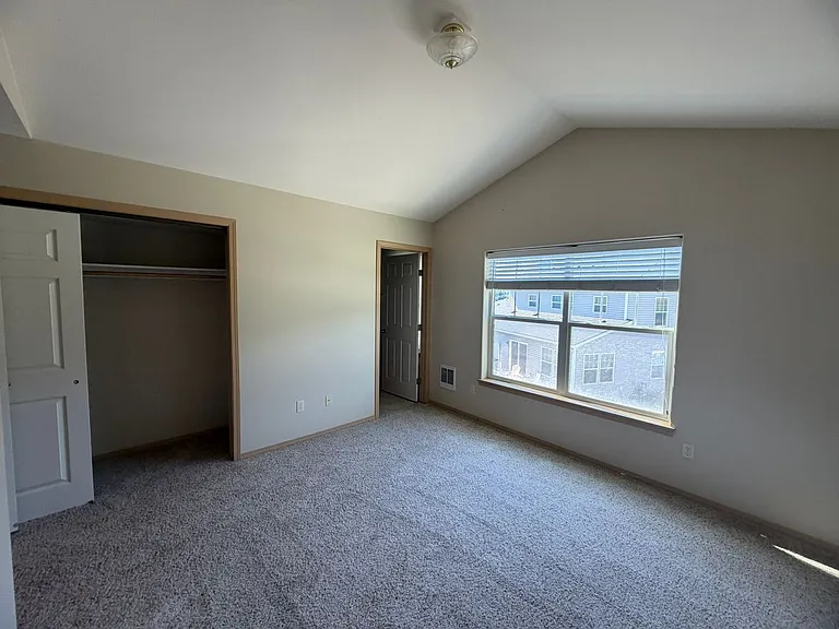 1224 8th St W — Photo 26