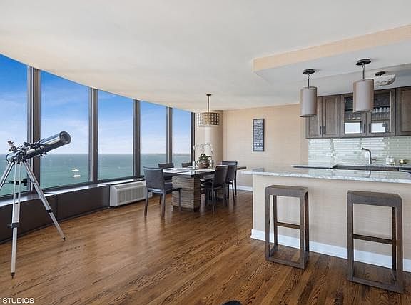 4th image of 505 N Lake Shore Dr APT 5506