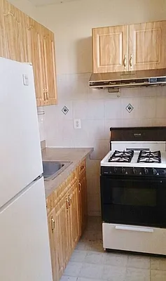 Rented by Azure Realty NY LLC | media 2