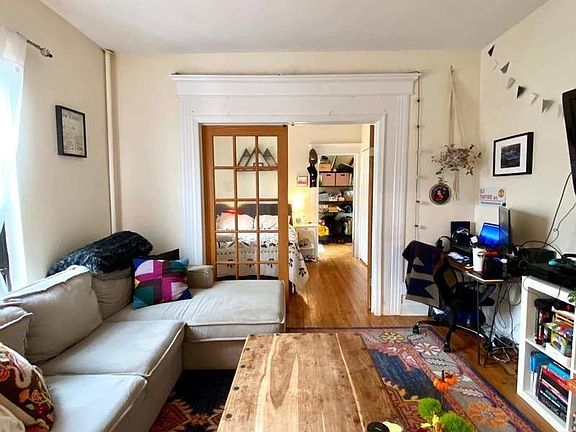 2nd image of 442 14th St #L3