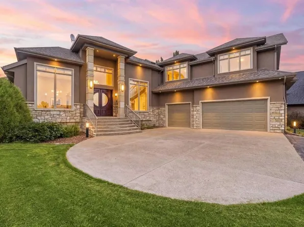 120 S Lynx Ridge Rd NW, Calgary, AB T3L 2M4