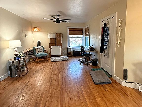 4th image of 399 High St