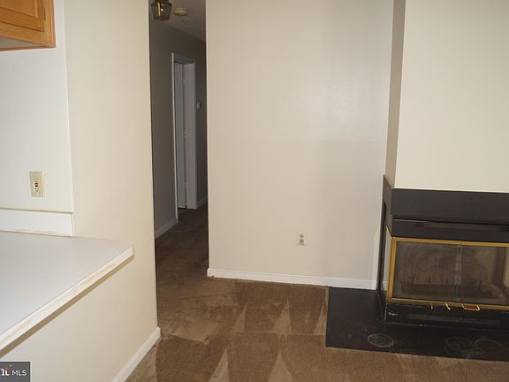 4th image of 14203 Wolf Creek Pl #11/23