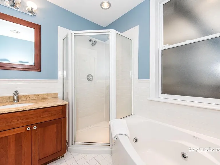 1934 Calvert St NW #4 — Photo 12