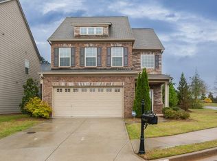 3870 Lake Manor Way, Atlanta, GA 30349