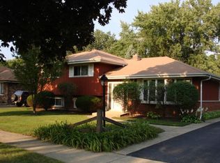 443 S Walnut St, Itasca, IL 60143