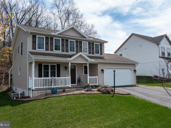 265 Jay Ln, State College, PA 16801