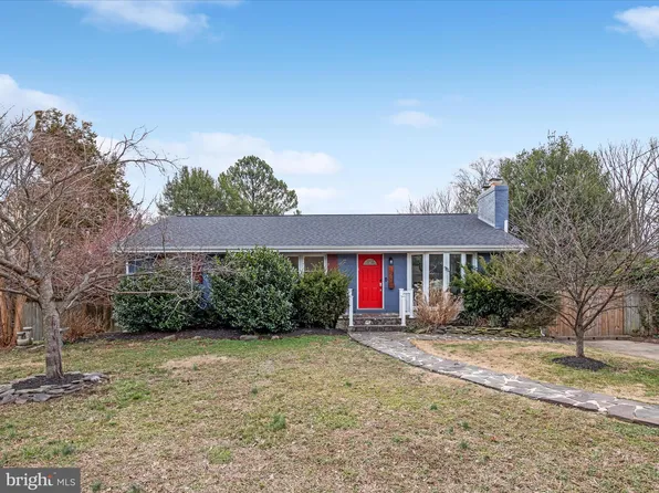 1067 N Chambliss St, Alexandria, VA 22312