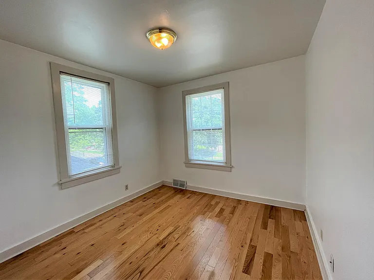 620 Oak St #3 — Photo 6