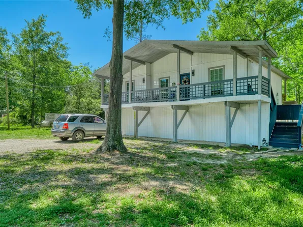 22418 E Shorewood Loop, Huffman, TX 77336