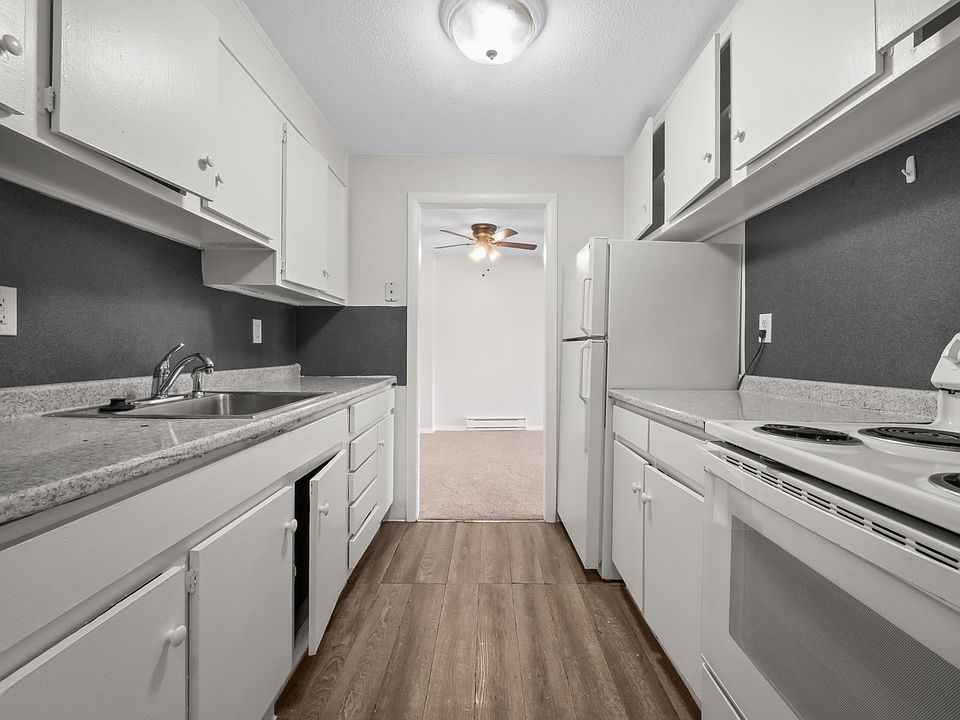 41 Olcott St Manchester CT Zillow