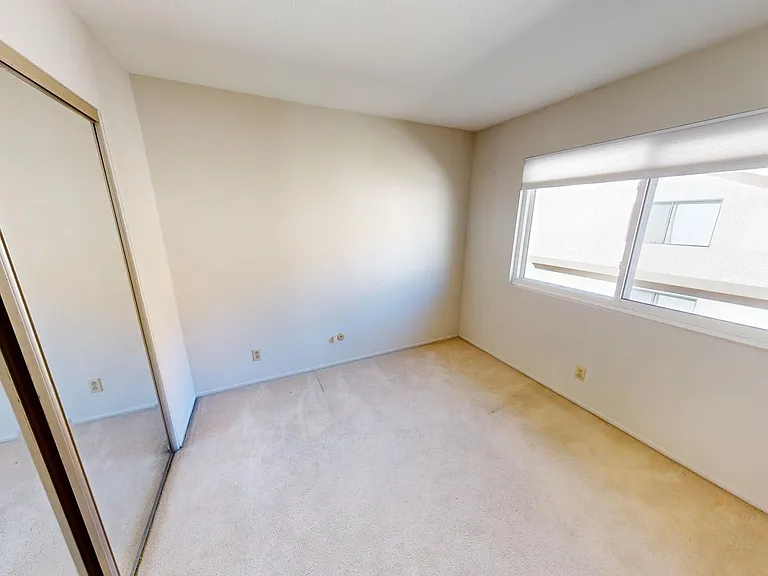 26118 Alizia Canyon Dr — Photo 28