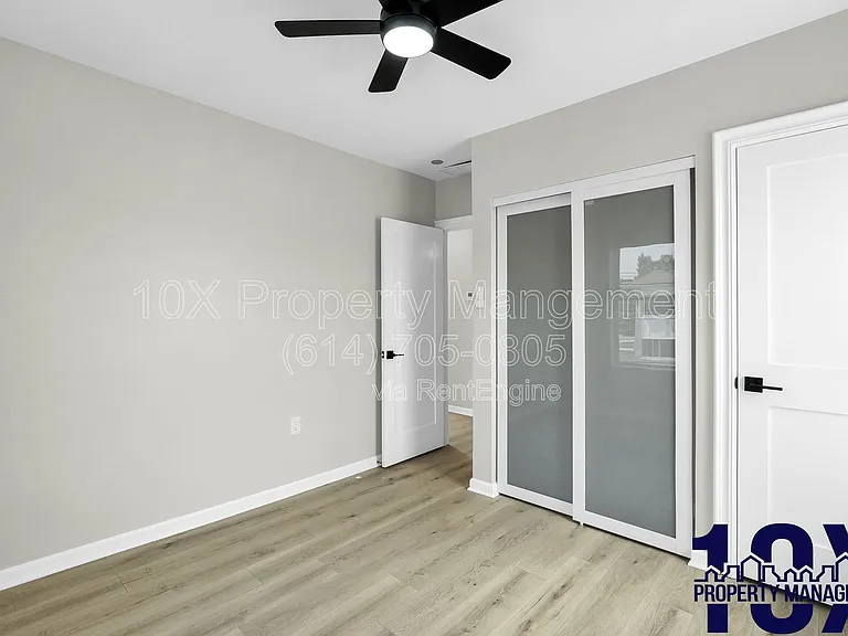 1213 E Whittier St — Photo 20