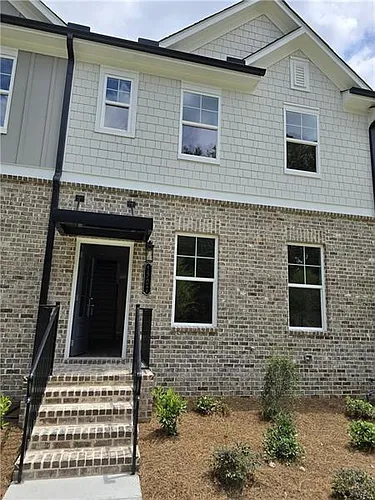 1302 Ainsworth Aly Photo 1