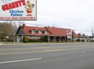 1168 Dellwood Rd, Waynesville, NC 28786