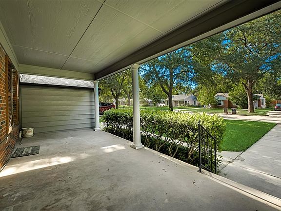 4th image of 6425 Locke Ave