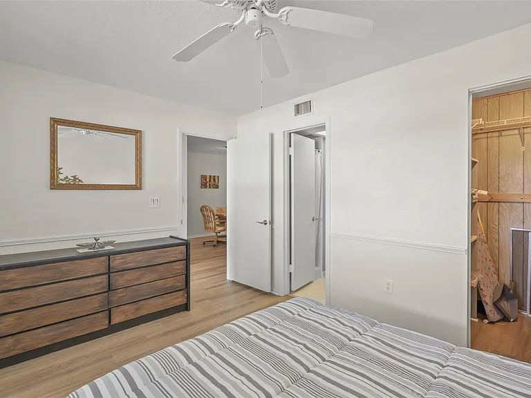 708 Tamiami Trl S #319 — Photo 24