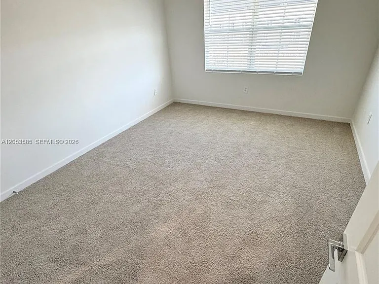 120 NE 13th Ter #120 — Photo 21