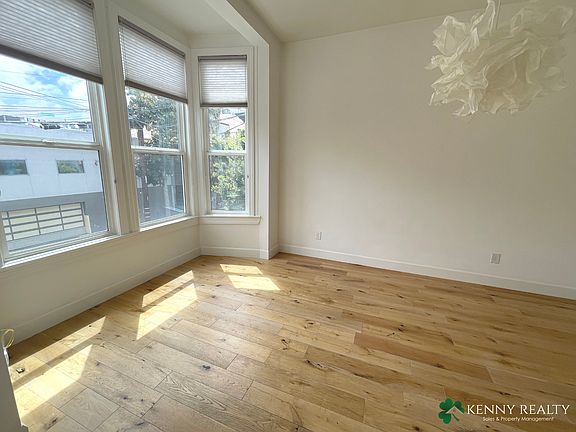 4th image of 350 San Carlos St