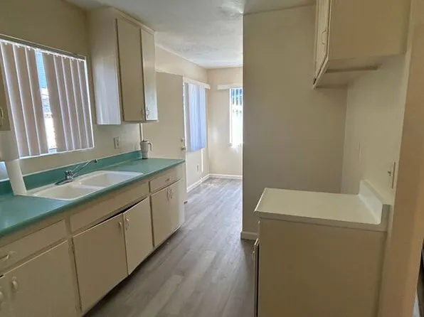 1818 Skyline Dr, Lemon Grove, CA 91945