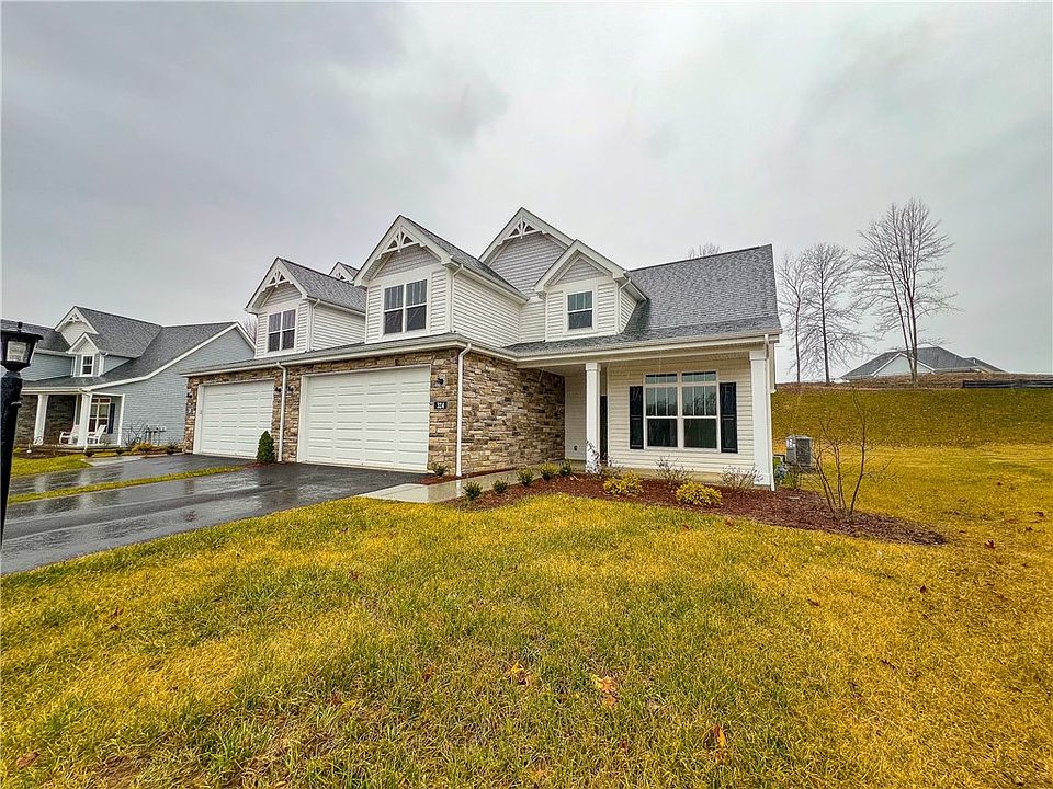 1st image of 324 Gleneagles Dr
