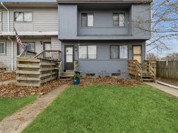 1435 S 5th St APT 5, Carlisle, IA 50047