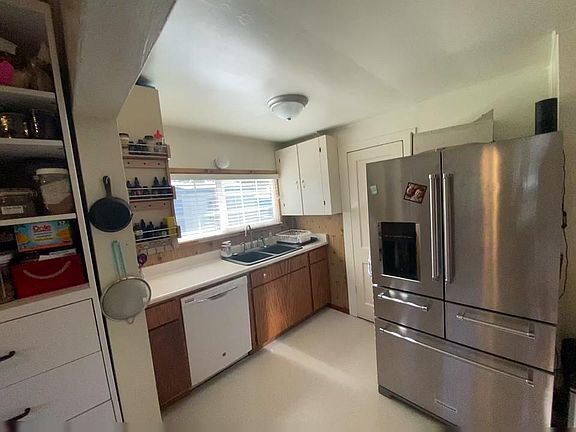 5th image of 433 N Columbus Ave