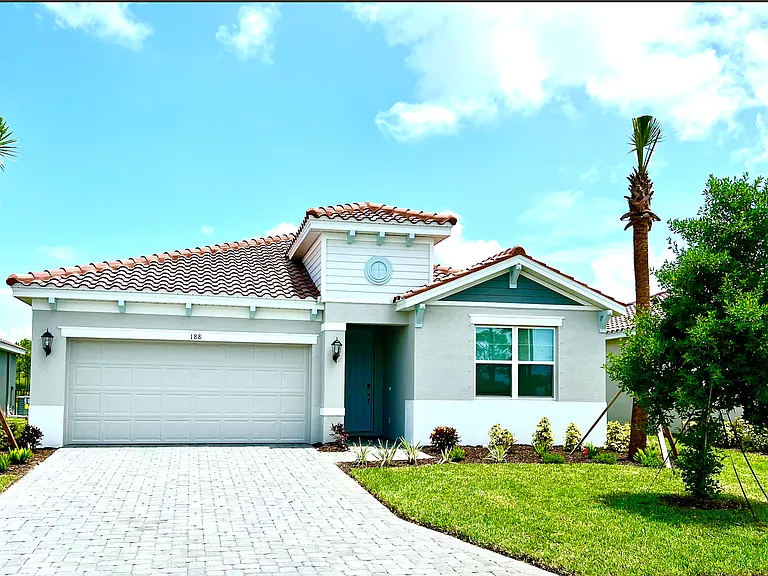 188 Daylily Blvd — Photo 1