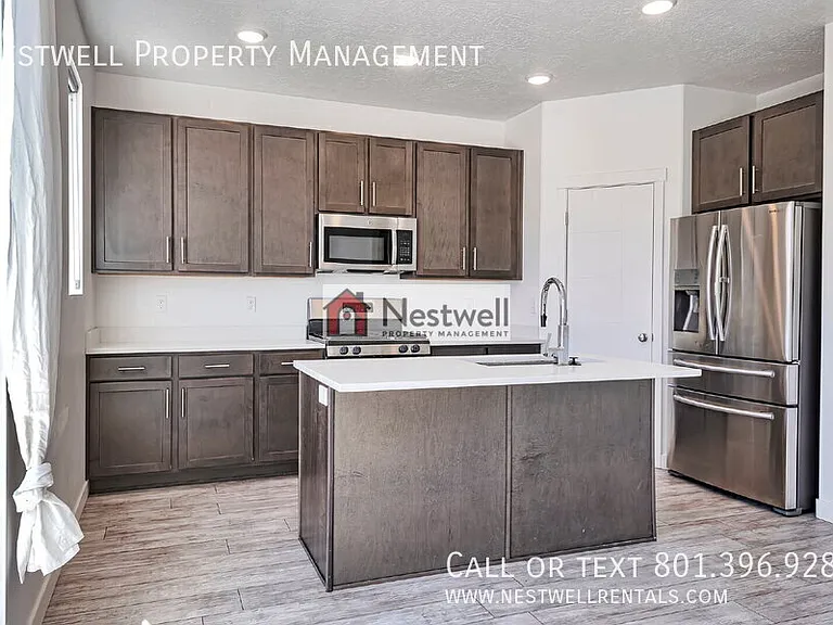 506 N 290 E — Photo 3