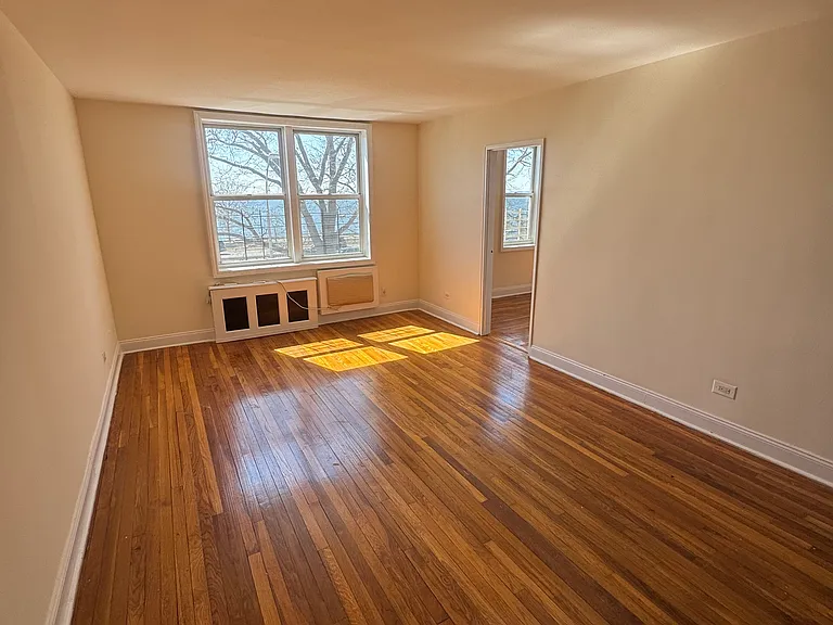 1445 Shore Pkwy #4H — Photo 10