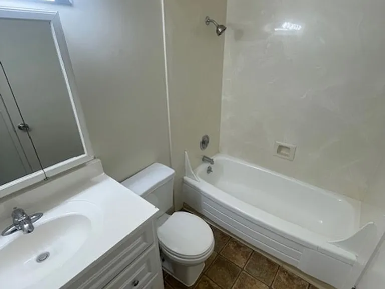 356 Jayne Ave — Photo 12