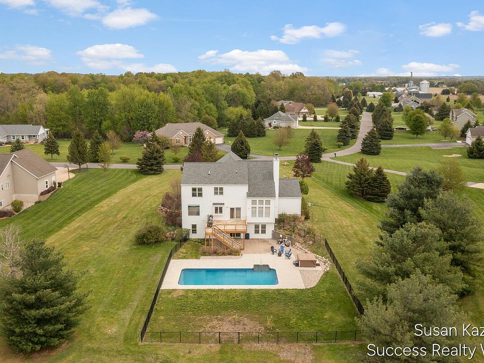 1st image of 88 Summerwyn Dr SE