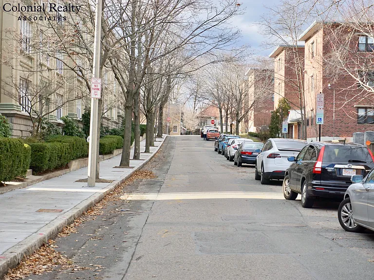 74 Egmont St #6 — Photo 26