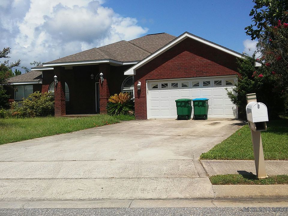 1st image of 1664 Woodlawn Way
