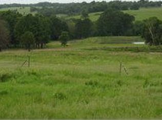 620 Longhorn Rd, Yates Center, KS 66783