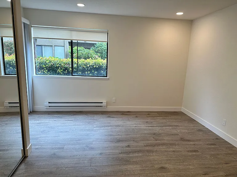 39206 Guardino Dr #112 — Photo 36