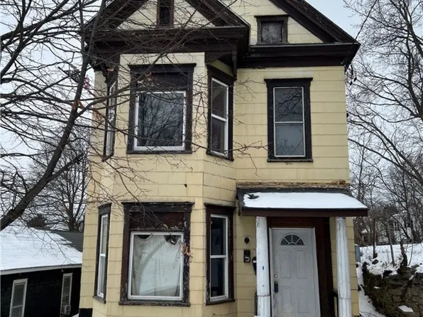 207 Douglas St, Syracuse, NY 13203