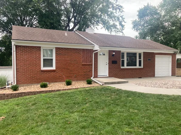 1515 SW 1st St, Lees Summit, MO 64081