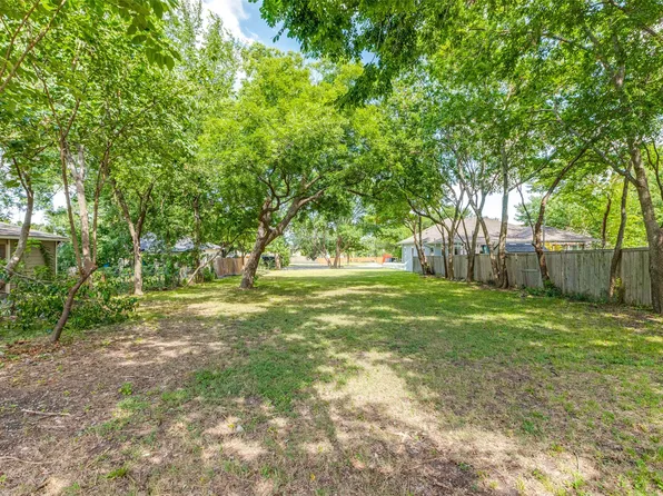 605 N Kentucky St, McKinney, TX 75069