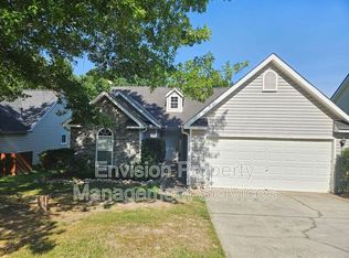 3989 Meadow Glen Way, Fairburn, GA 30213