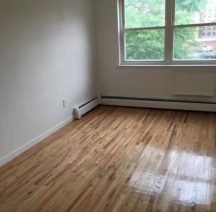 2nd image of 12318 25th Rd Fl 2