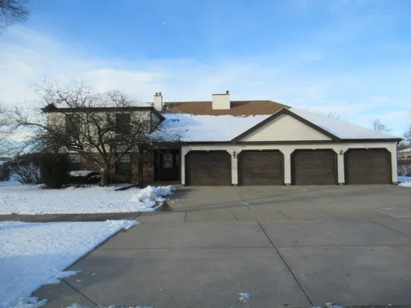668 Weidner Rd #24C2, Buffalo Grove, IL 60089