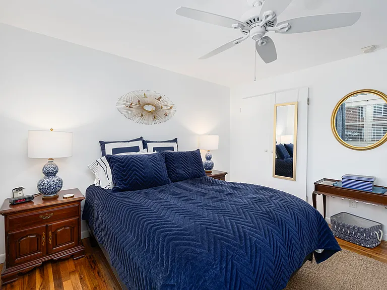70 Carroll Ave #1009 — Photo 14