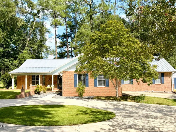 223 Country Club Dr, Havana, FL 32333