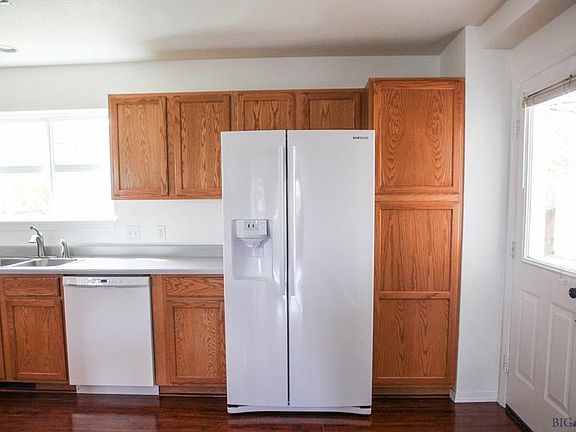4th image of 2510 Lily Dr