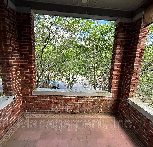 7 S Monterey St #3 — Photo 8