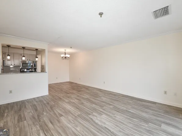 300 Johnson Ferry Rd NE Unit A612, Atlanta, GA 30328