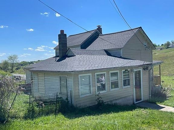 3rd image of 394 Ridge Rd