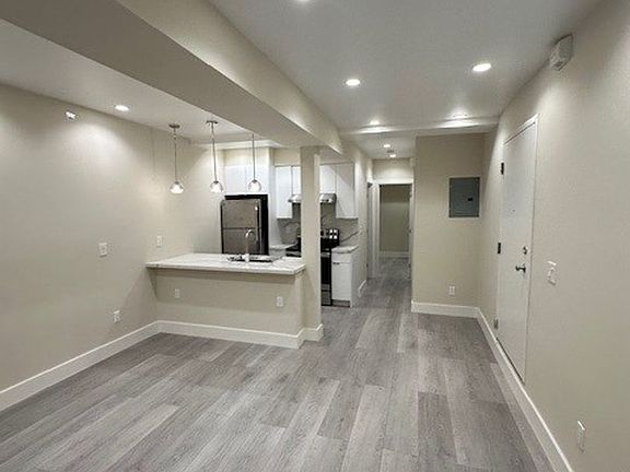 3rd image of 333-335 Hyde St #1287RC